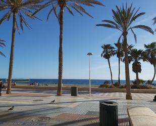 Vista exterior de Pis en venda en  Almería Capital amb Aire condicionat