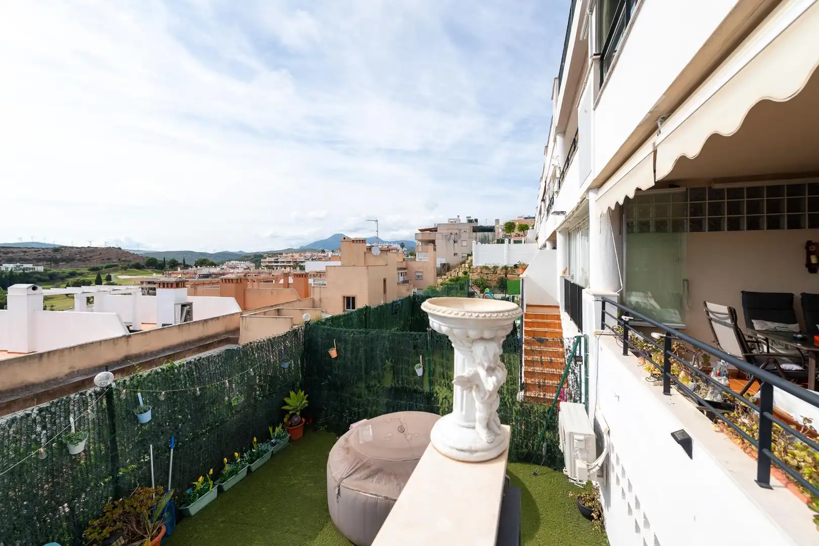 Terrassa de Pis en venda en Casares amb Aire condicionat, Terrassa i Moblat
