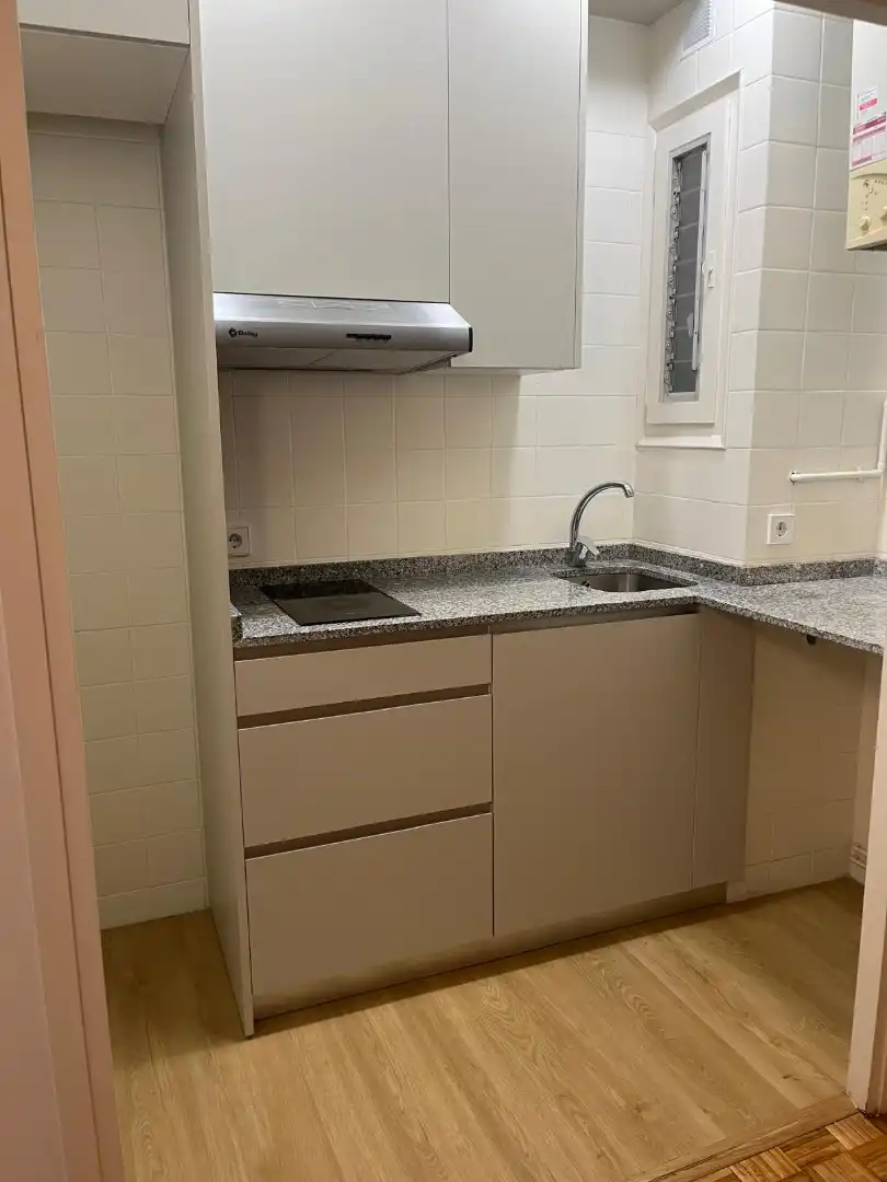 Küche von Wohnung zur Miete in  Barcelona Capital mit Heizung und Parkett