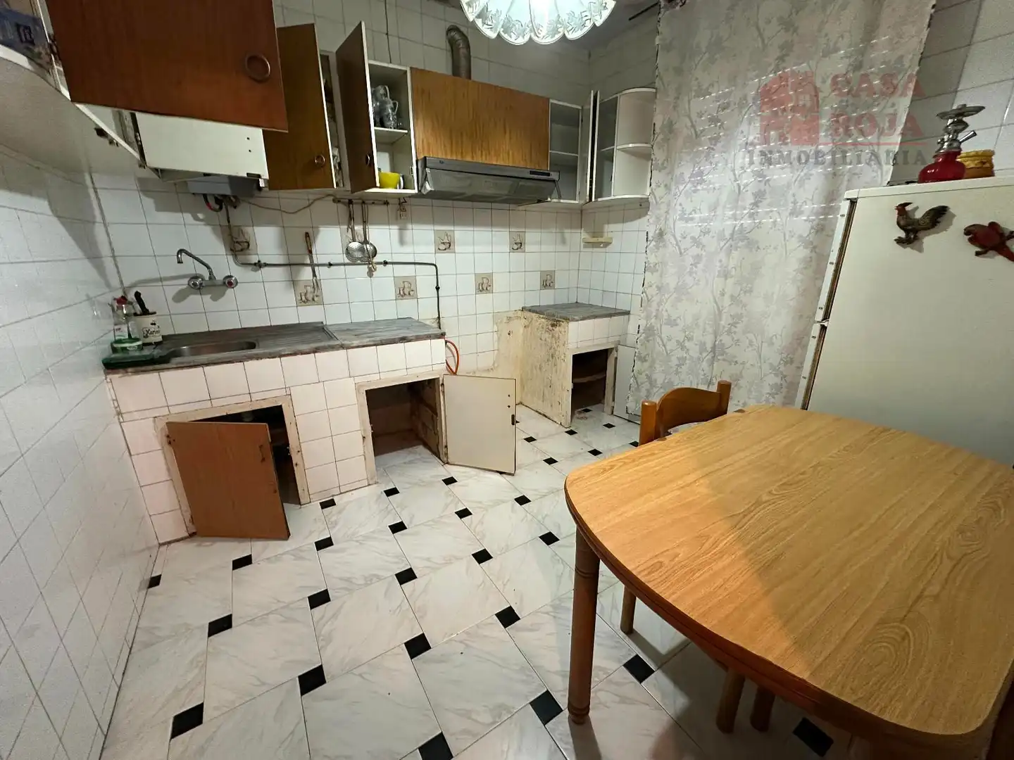 Cuina de Casa o xalet en venda en Cangas  amb Traster i Moblat