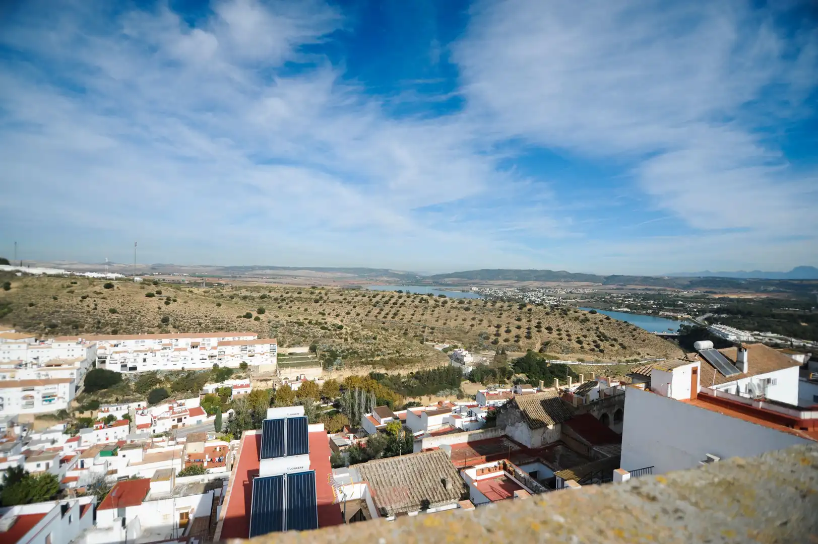 Vista exterior de Casa adosada en venda en Arcos de la Frontera
