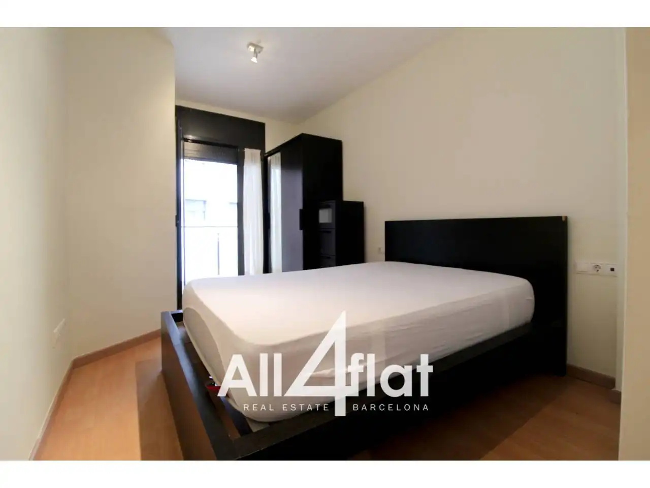 Habitación de Piso de alquiler en Barcelona con Parquet, Terraza y Amueblado