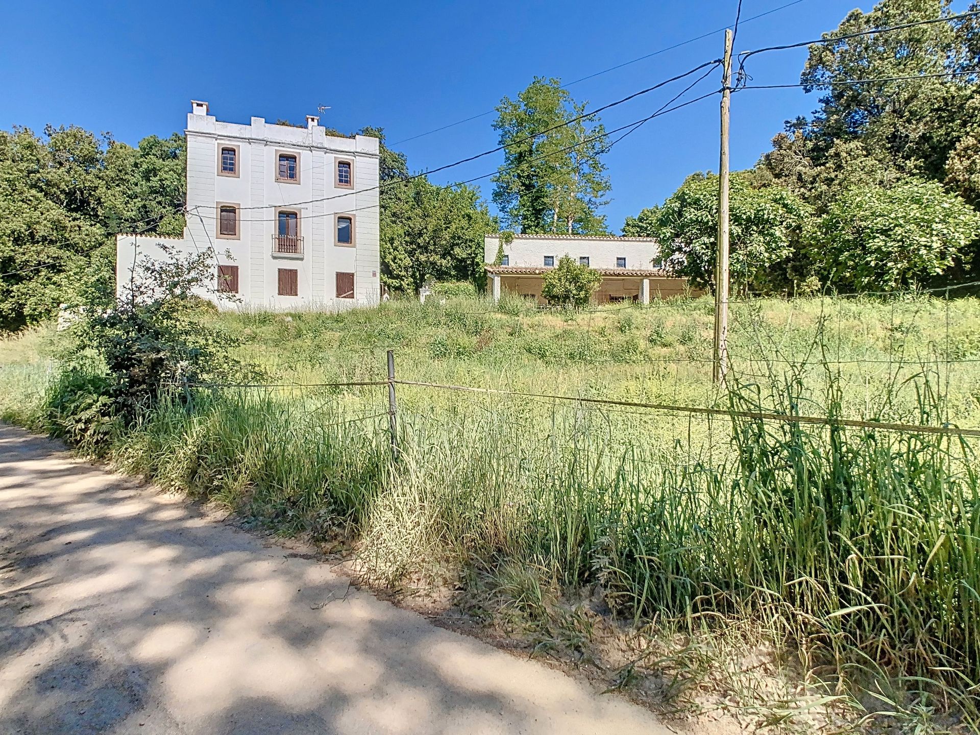 Finca rústica en venda en Sant Cebrià de Vallalta amb Jardí privat