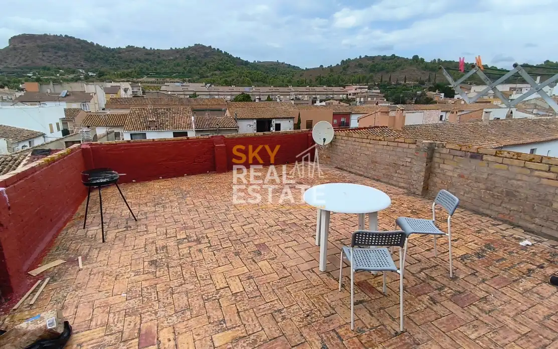 Vista exterior de Pis en venda en Algímia de Alfara amb Terrassa i Balcó