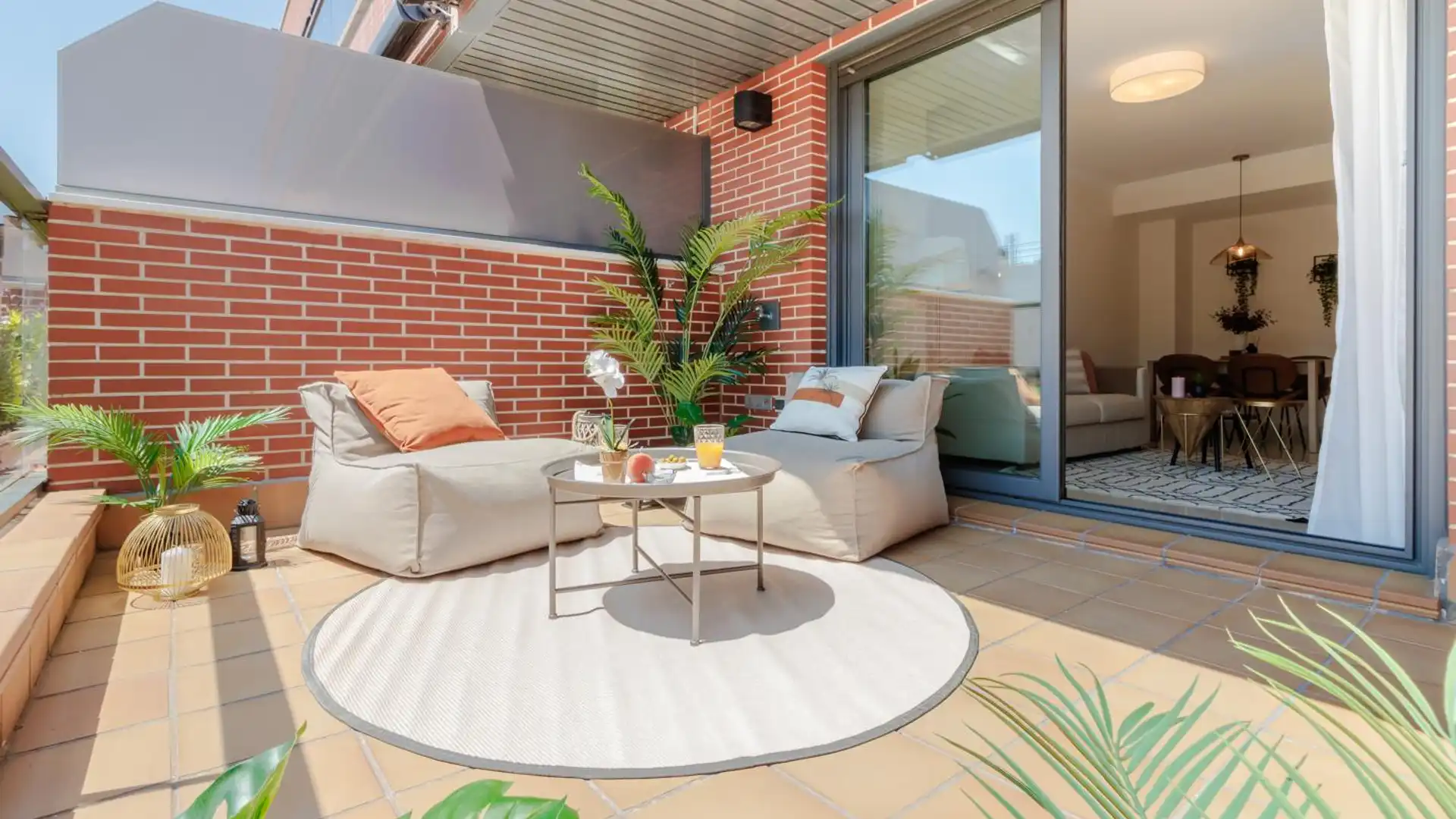 Terrace of Flat for rent in Pozuelo de Alarcón  with Air Conditioner, Heating and Parquet flooring