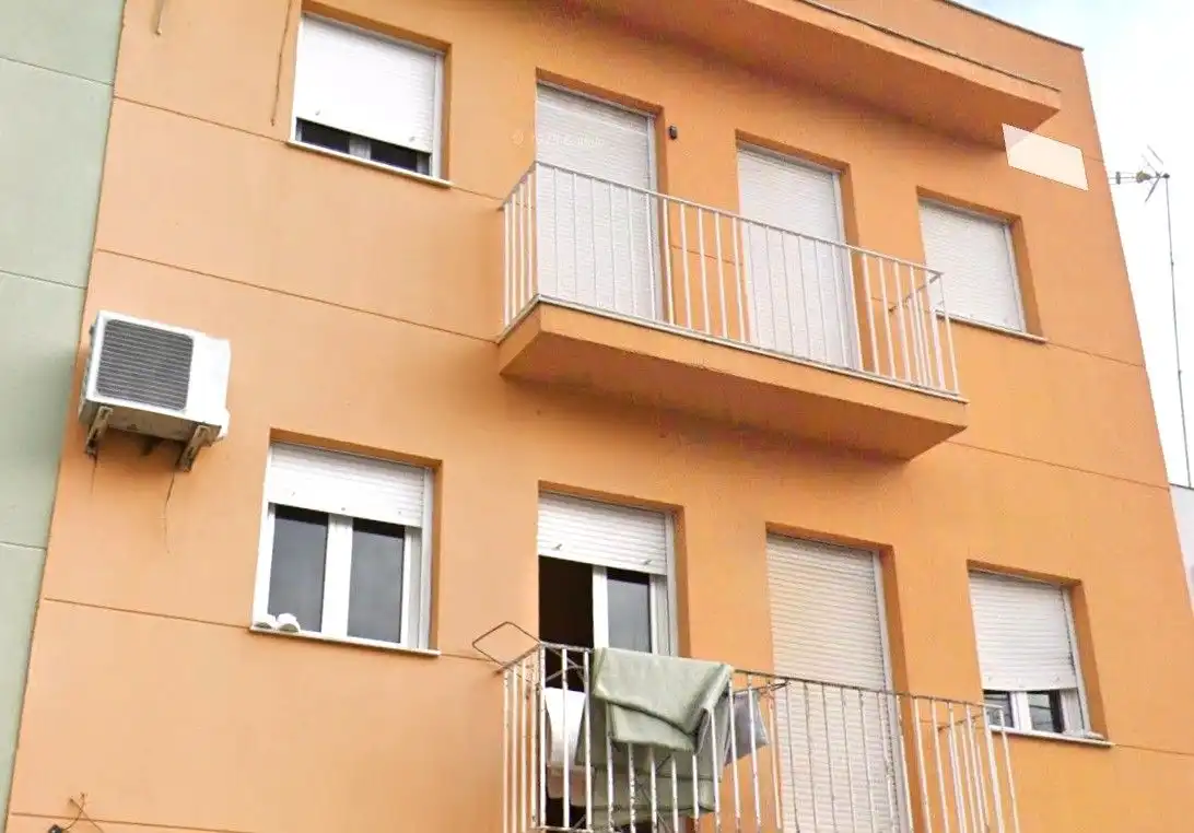 Appartamento in vendita a Avenida Primero de Mayo, imagen 3