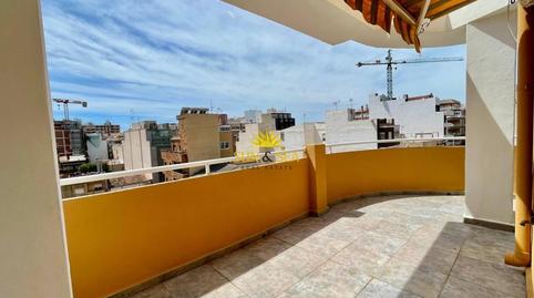 Foto 4 de Àtic de lloguer a Gaspar Perelló, Alicante