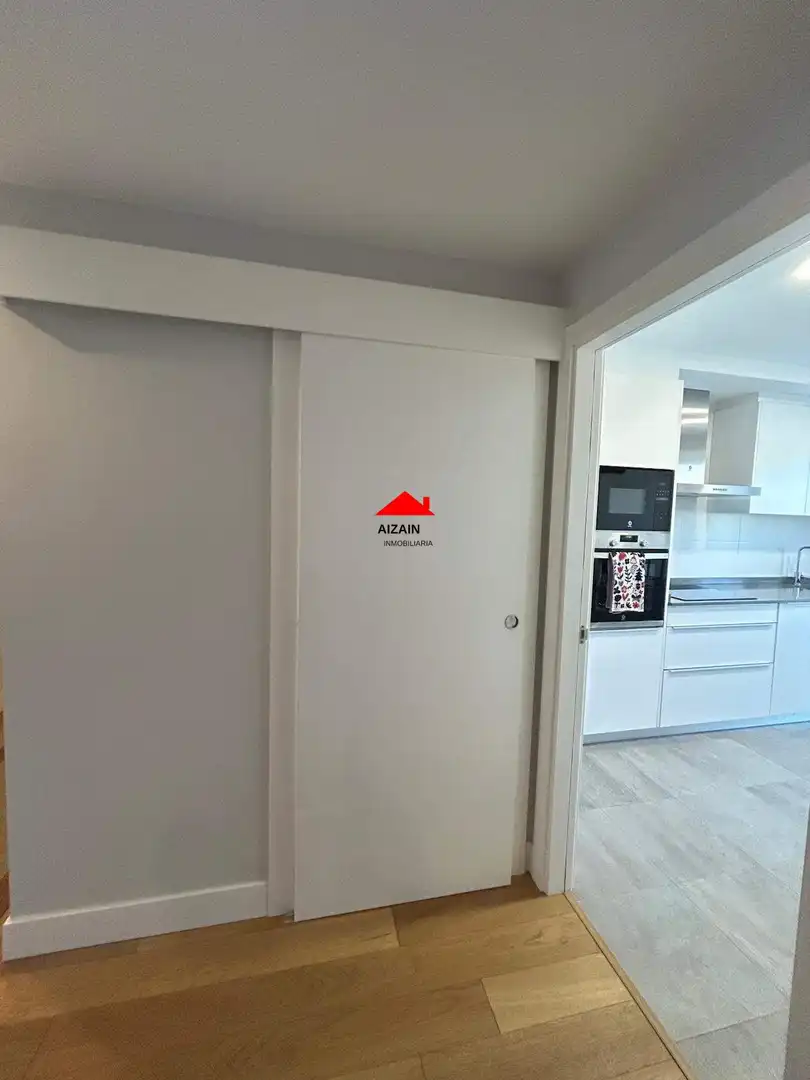 Piso en venta en Bilbao  con Calefacción y Trastero