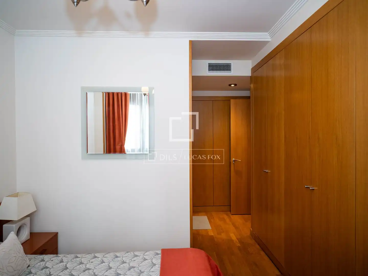 Bedroom of Flat for rent in Madrid  with Air Conditioner, Heating and Private garden