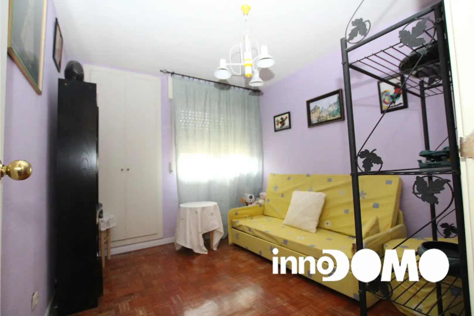 Dormitori de Casa adosada en venda en Moraleja de Enmedio amb Calefacció, Jardí privat i Parquet