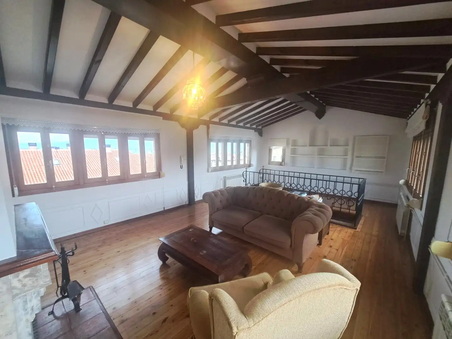 Sala de estar de Dúplex en venta en Haro con Aire acondicionado, Calefacción y Trastero