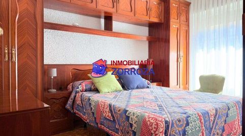 Foto 5 de Piso en venta en Grupo Zazpilanda Etxaldea, Zorrotza, Bilbao