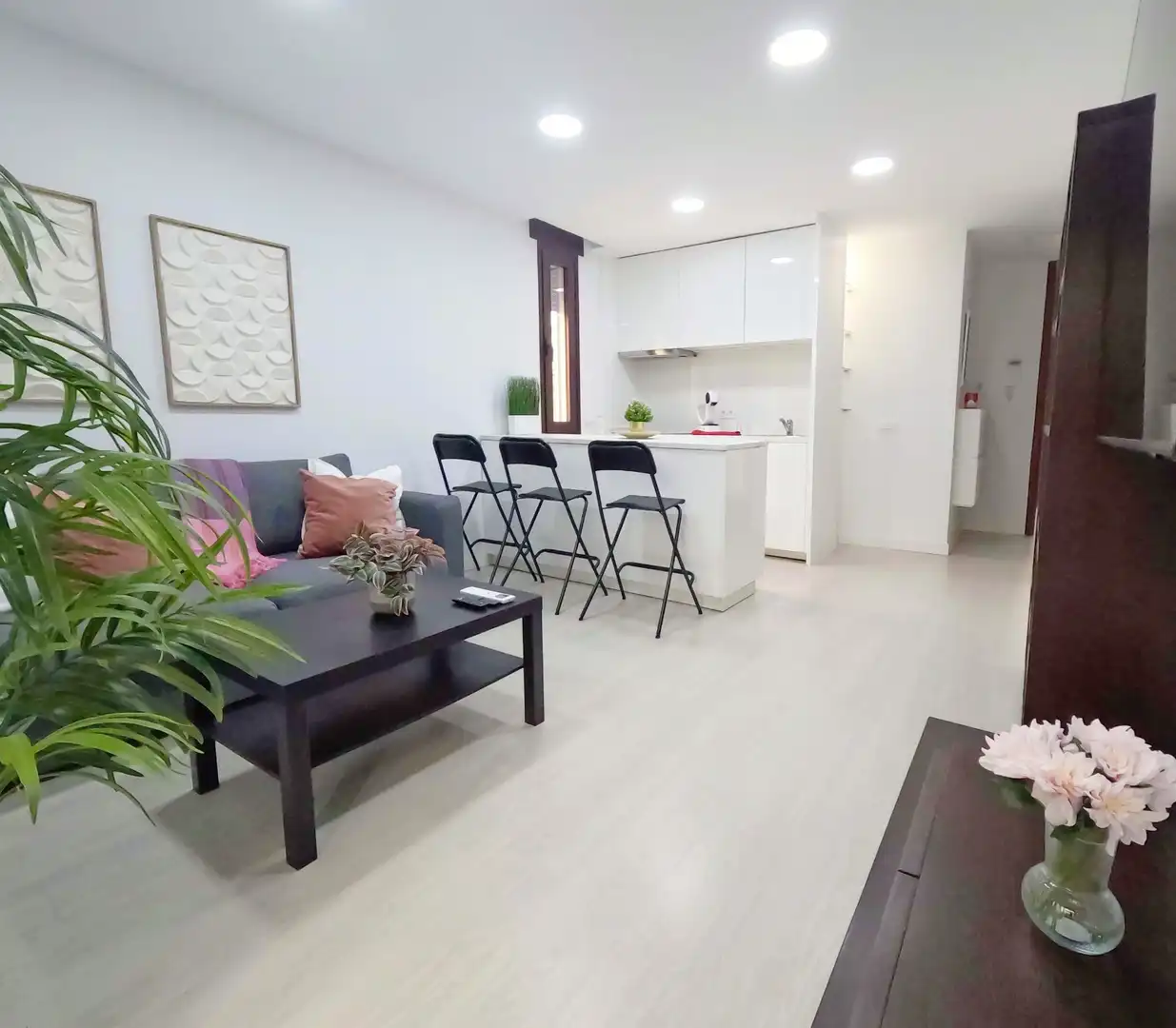 Living room of Flat for sale in Santa Cruz de Tenerife  with Air Conditioner, Parquet flooring and Storage room