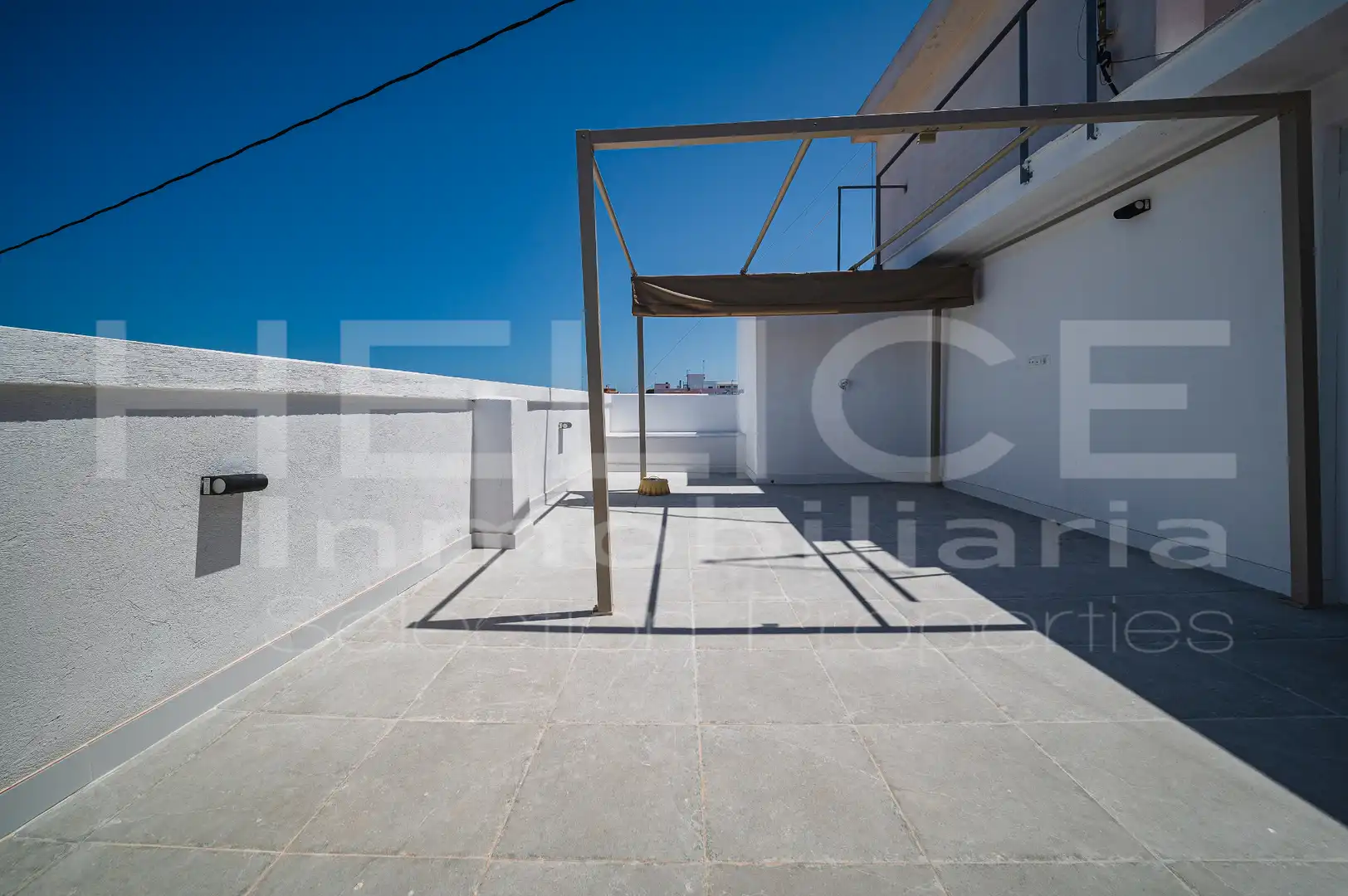 Attic for sale in Barrio de Benicalap