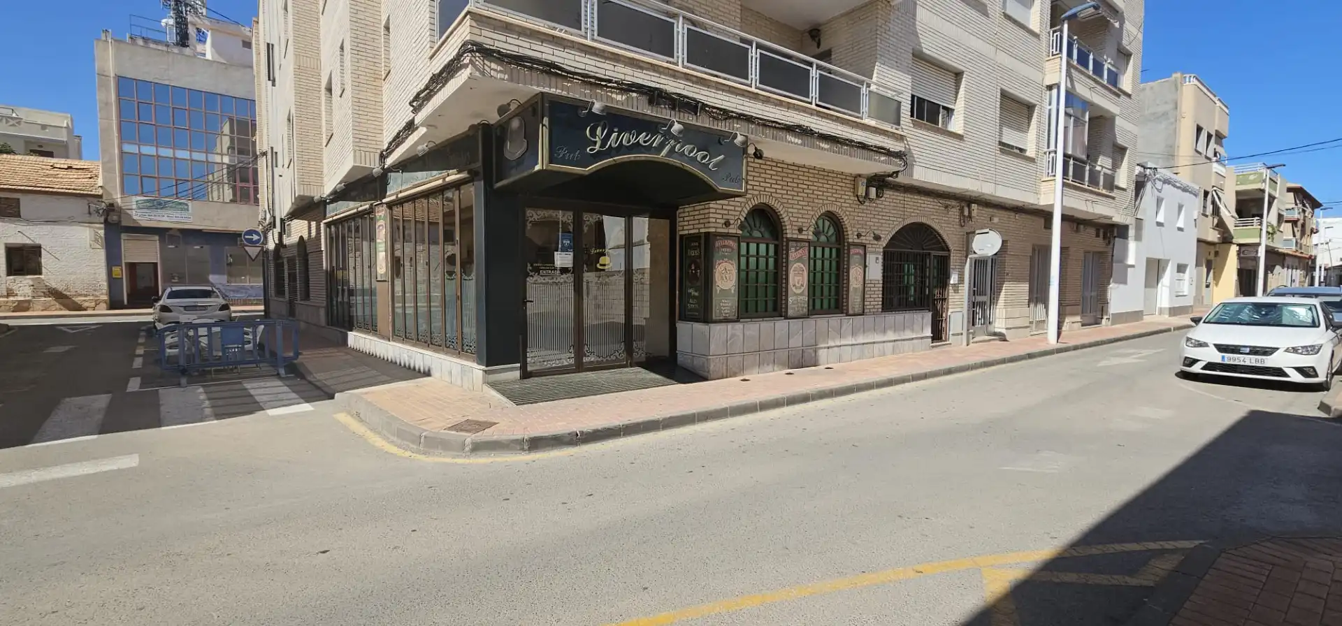 Local en traspaso en San Pedro del Pinatar con Aire acondicionado, Calefacción y Terraza