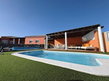 Xalet amb piscina en venda a Lugar LLANOS DE LA HIGUERA IP02