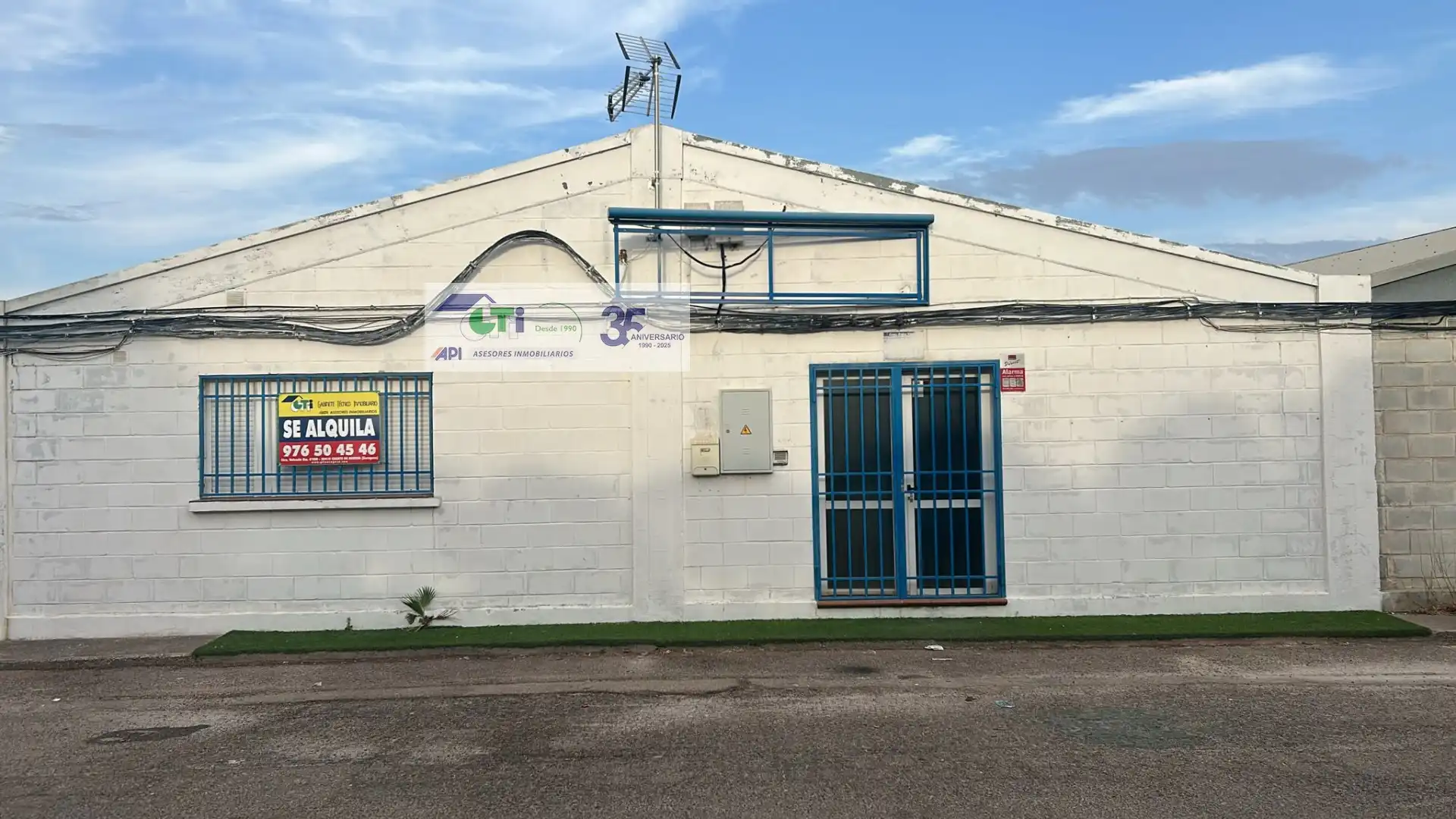 Industriegebäude zur Miete in CAMINO BAJO LA VENTA