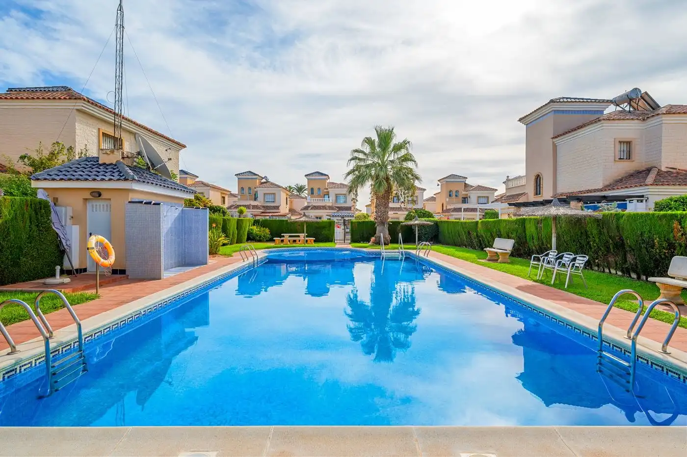 Villa mit Pool zum Verkauf in El Raso, imagen 14