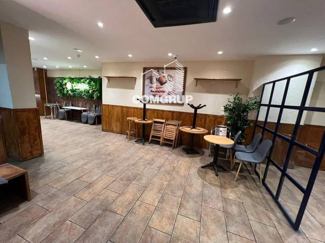 Local comercial en Venta en L'Antiga Esquerra de l'Eixample