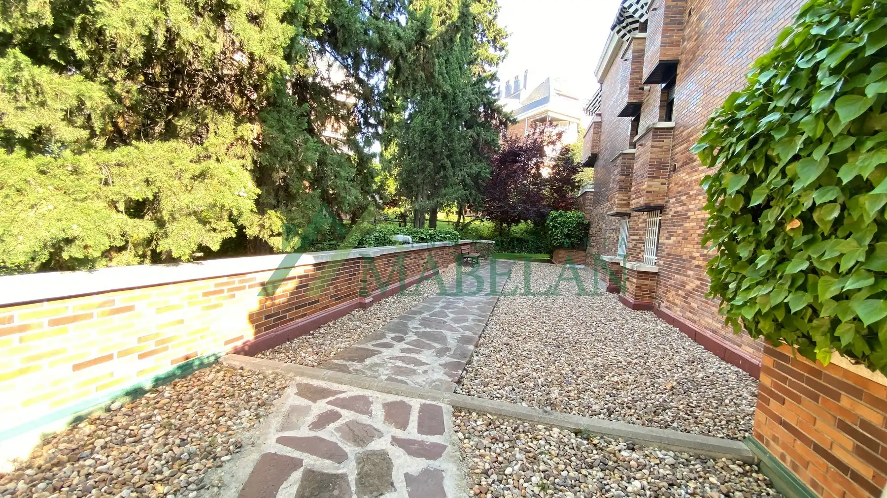 Garten von Dachboden zum Verkauf in Las Rozas de Madrid mit Klimaanlage, Heizung und Parkett