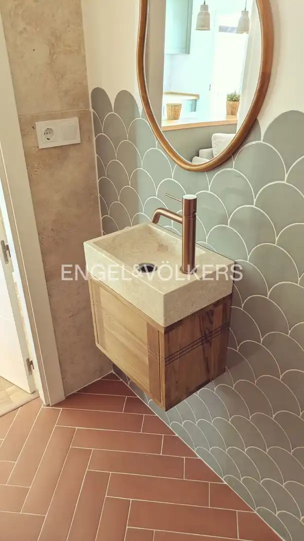 Badezimmer von Wohnung zur Miete in Valencia mit Klimaanlage, Heizung und Parkett
