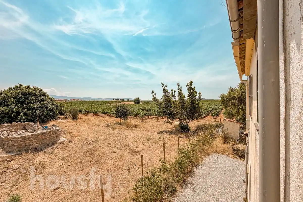 Haus oder Chalet zum Verkauf in Torrelavit mit Privatgarten, Terrasse und Balkon
