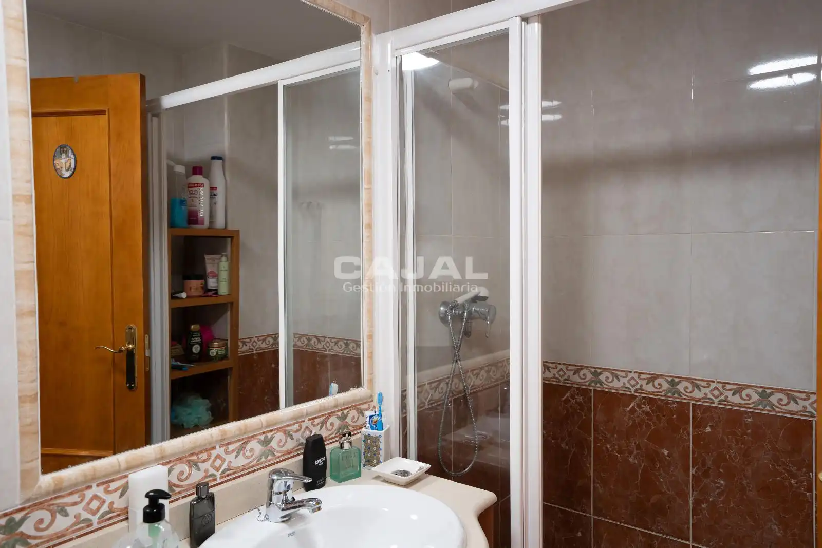 Badezimmer von Wohnung zum Verkauf in Riaza mit Heizung, Abstellraum und Schwimmbad