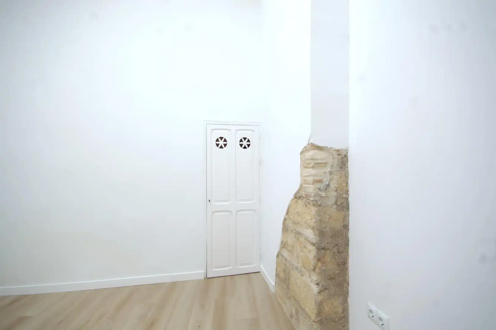 Flat for sale in Jerez de la Frontera  with Air Conditioner and Balcony
