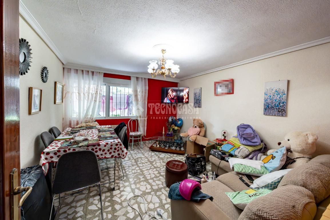 Pis en venda a Ventas, Ciudad Lineal