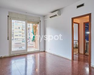 Bedroom of Flat for sale in  Barcelona Capital  with Air Conditioner, Terrace and Balcony