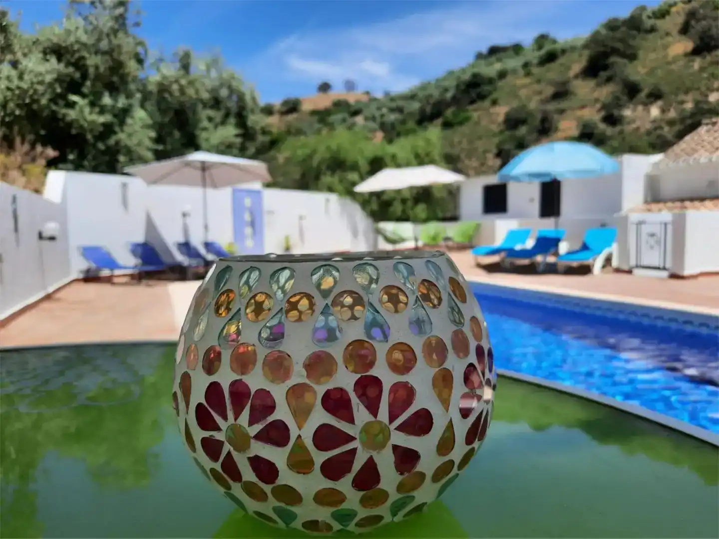 Piscina de Finca rústica en venda en Iznájar amb Aire condicionat, Piscina i Balcó