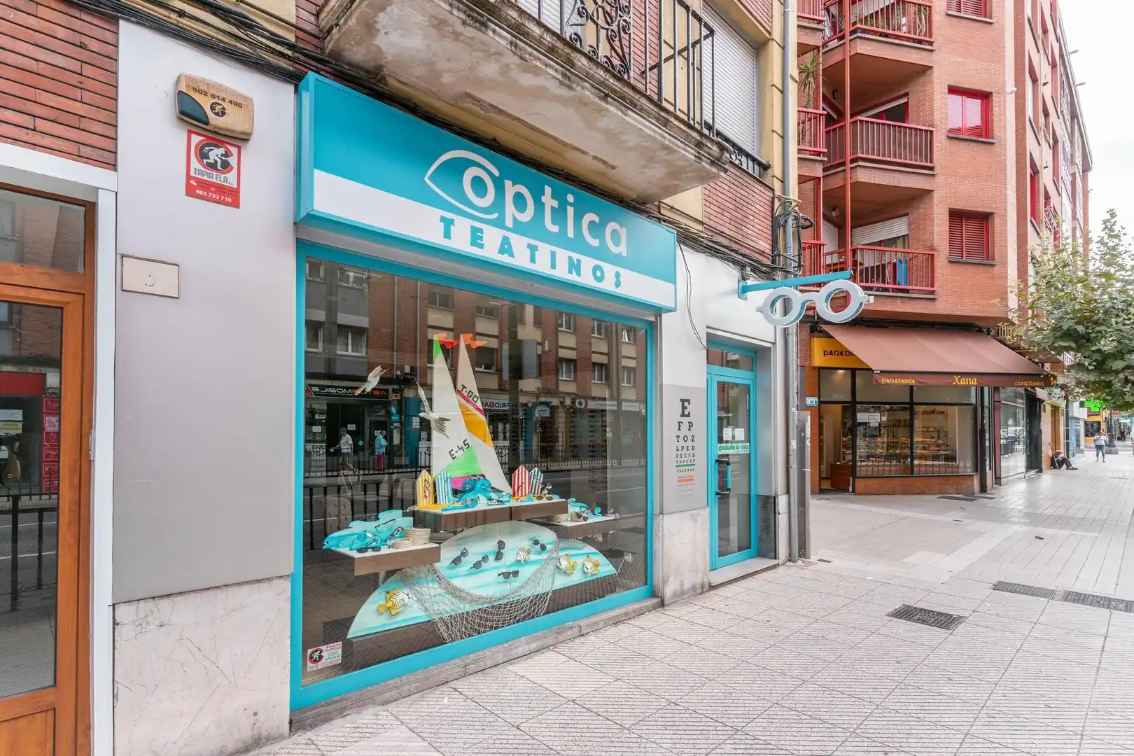 Business premises for sale in Calle ROSA M MENENDEZ LOPEZ 3, imagen 2