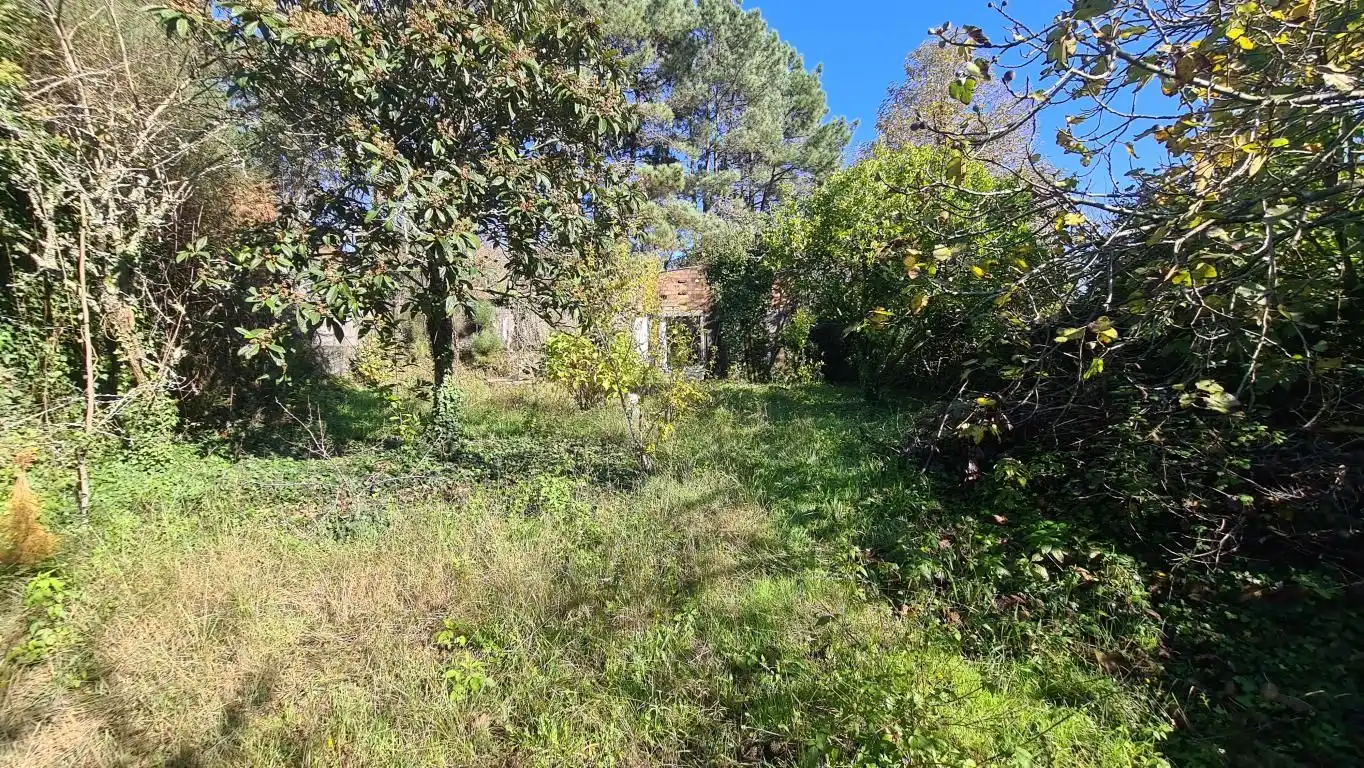 Nave industrial en venta en Boiro