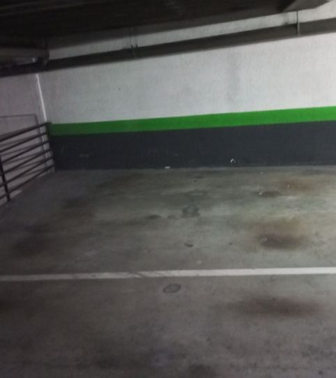 Photo 2 of Garage for sale in Avenida de la Paz, 23, San Millán - Ayuntamiento, Logroño