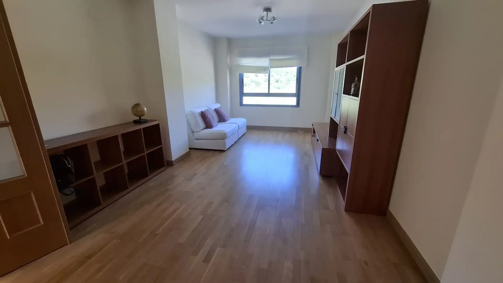 Wohnung mit Pool zur Miete in Avenida María Victoria Atencia 9, imagen 3
