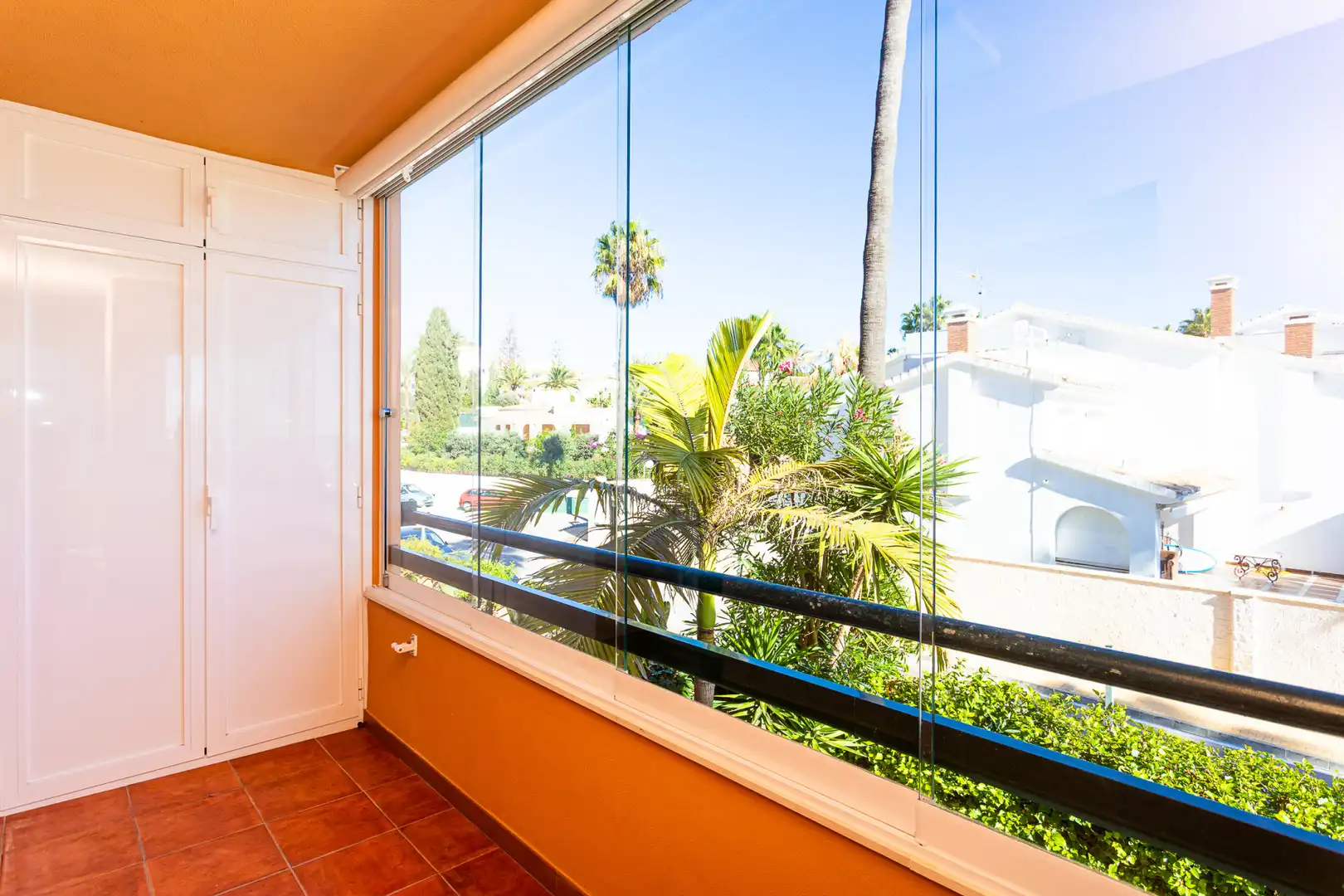 Dormitori de Apartament en venda en Marbella amb Aire condicionat, Terrassa i Traster