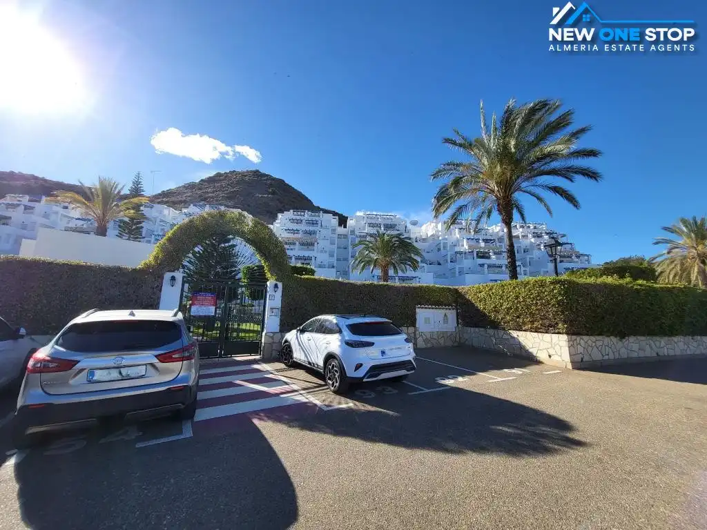 Vista exterior de Apartament en venda en Mojácar amb Aire condicionat, Terrassa i Moblat