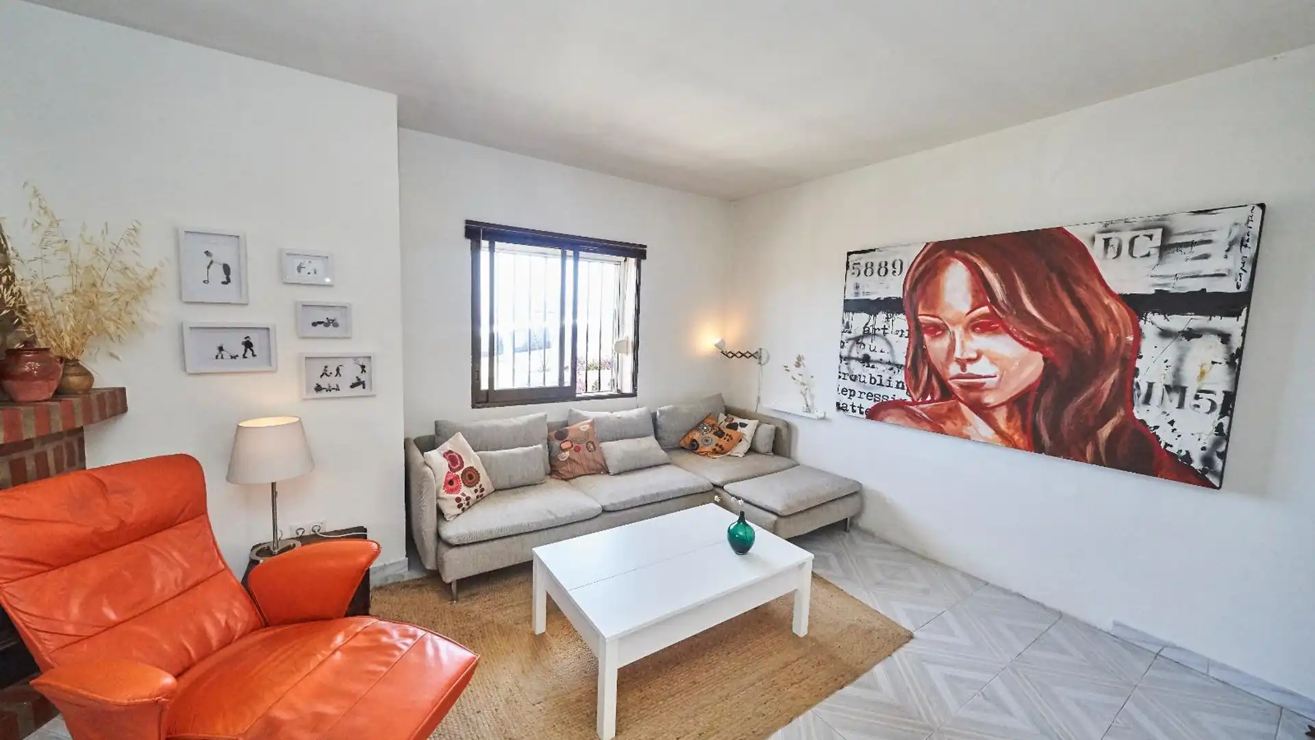 Sala de estar de Casa o chalet en venta en Torrox con Aire acondicionado, Jardín privado y Terraza