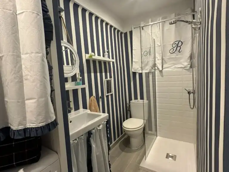 Bathroom of Apartments for sale in Valdoviño, A Coruña