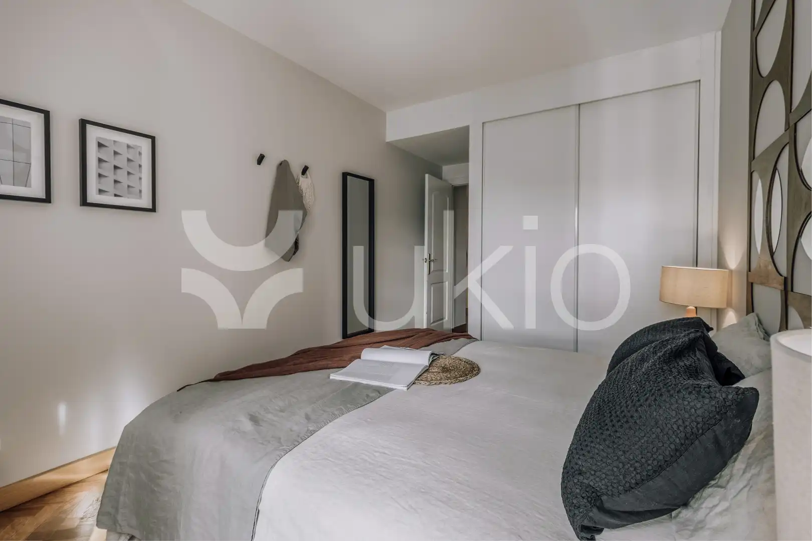 Bedroom of Apartments for rent in Madrid  with Air Conditioner, Heating and Furnished