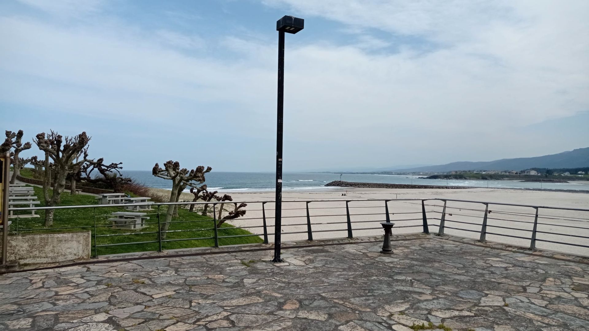 Vista exterior de Pis en venda en Foz amb Calefacció i Moblat