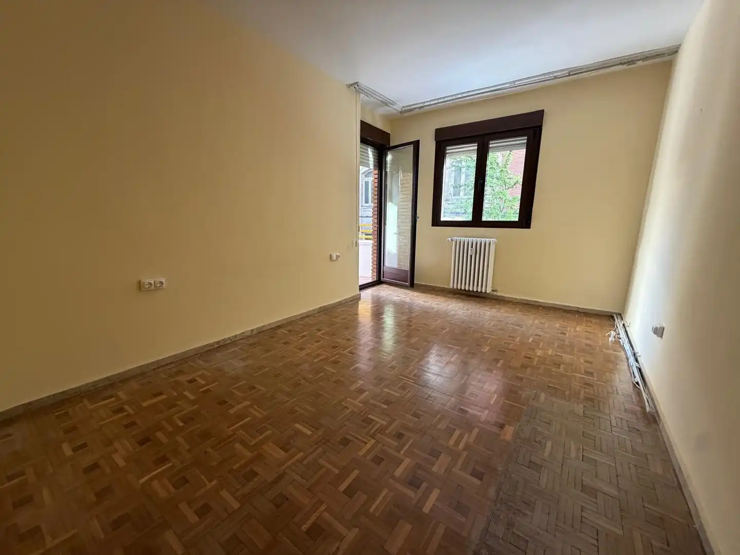 Dormitori de Apartament de lloguer en Valladolid amb Terrassa