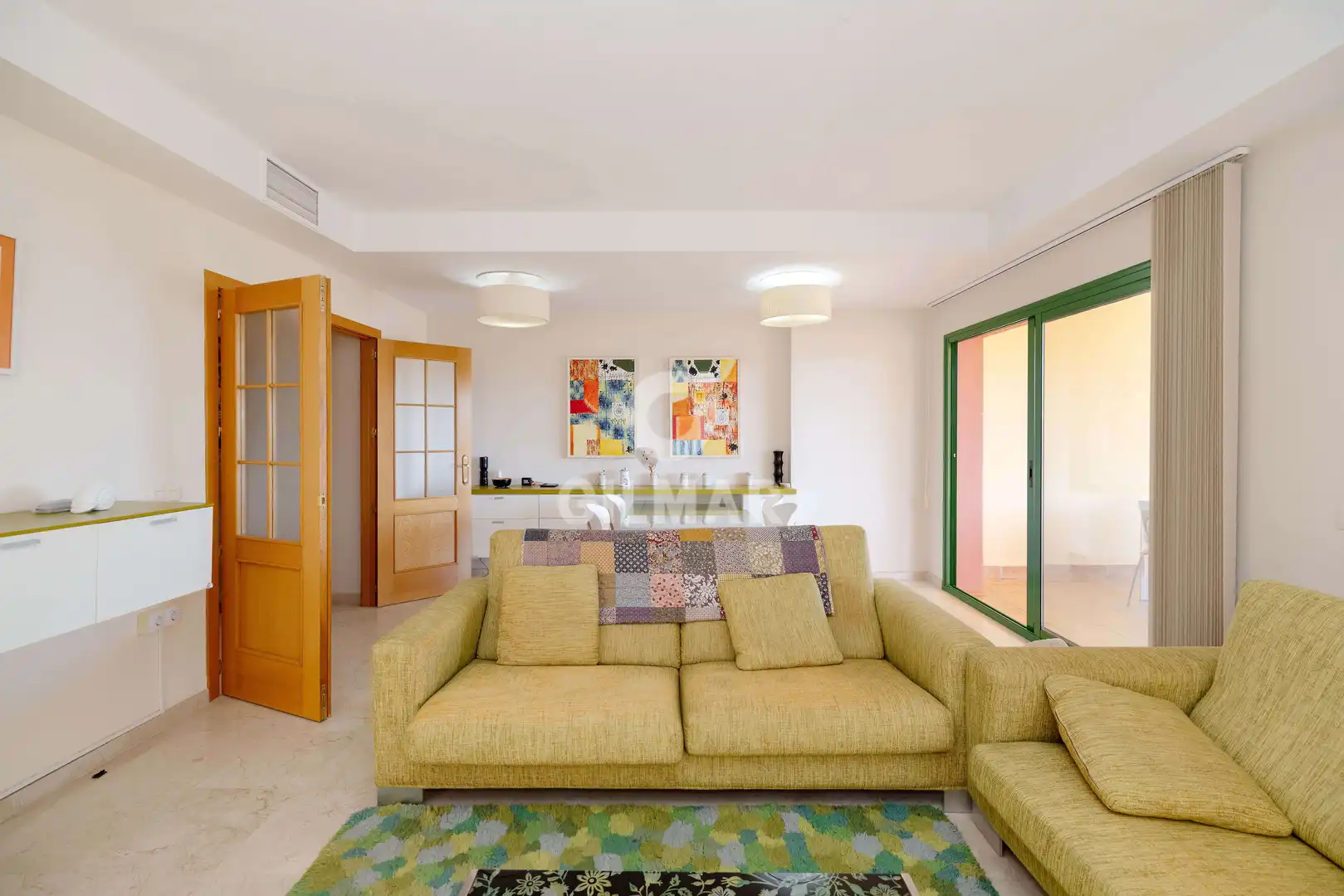 Sala de estar de Dúplex en venta en Fuengirola con Calefacción, Trastero y Piscina