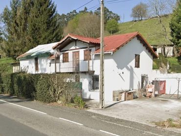 Casa amb balcó en venda a Barrio Cianca
