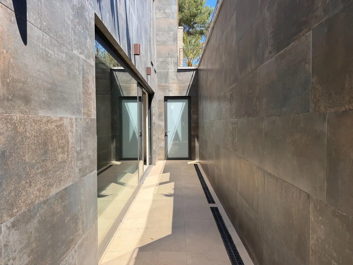 Houses for sale in Jávea / Xàbia  with Air Conditioner, Private garden and Terrace