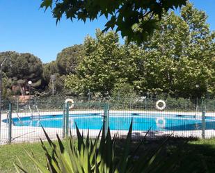 Piscina de Àtic de lloguer en Pozuelo de Alarcón amb Aire condicionat, Calefacció i Parquet