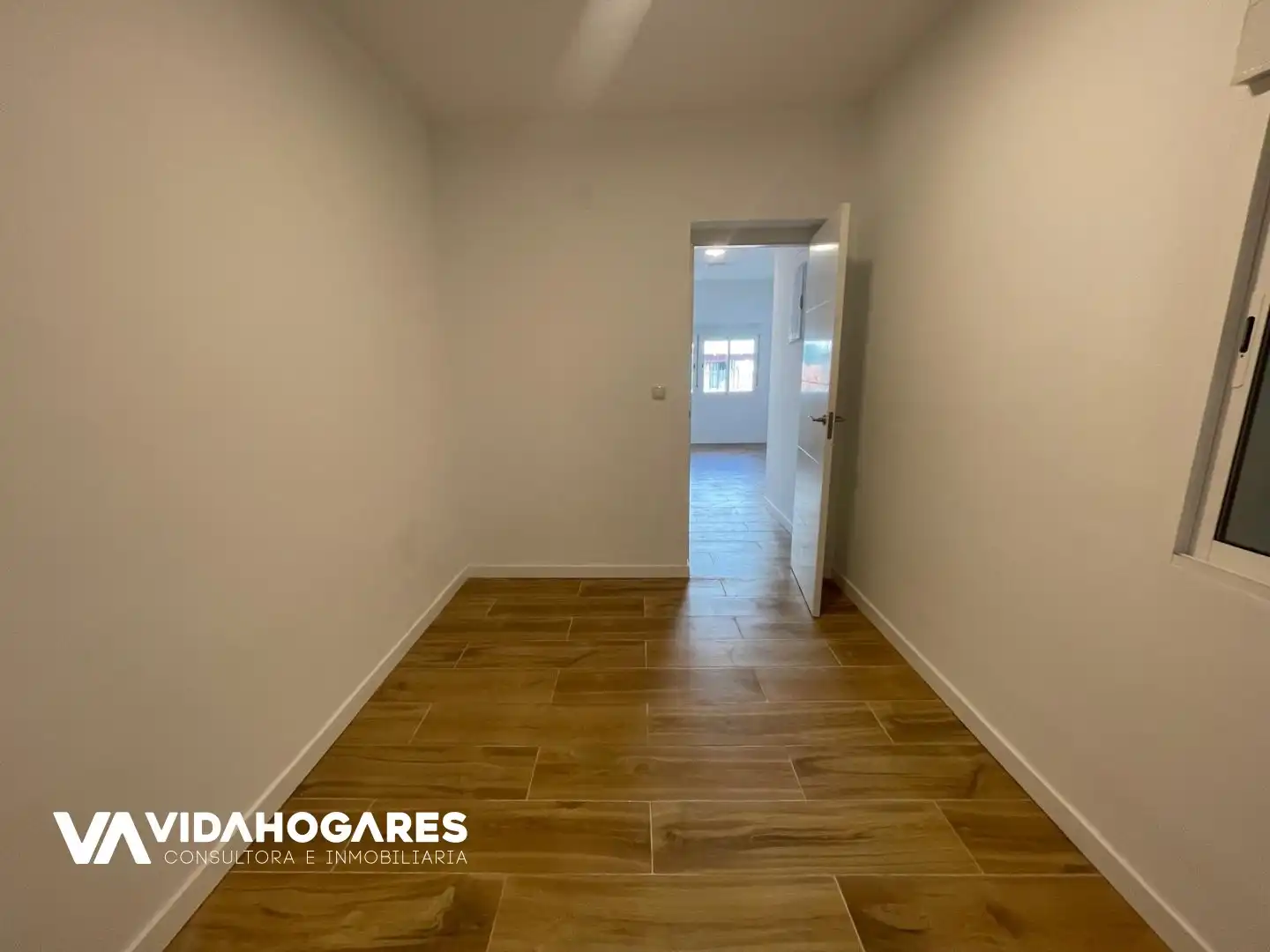 Bedroom of Flat for sale in Rota