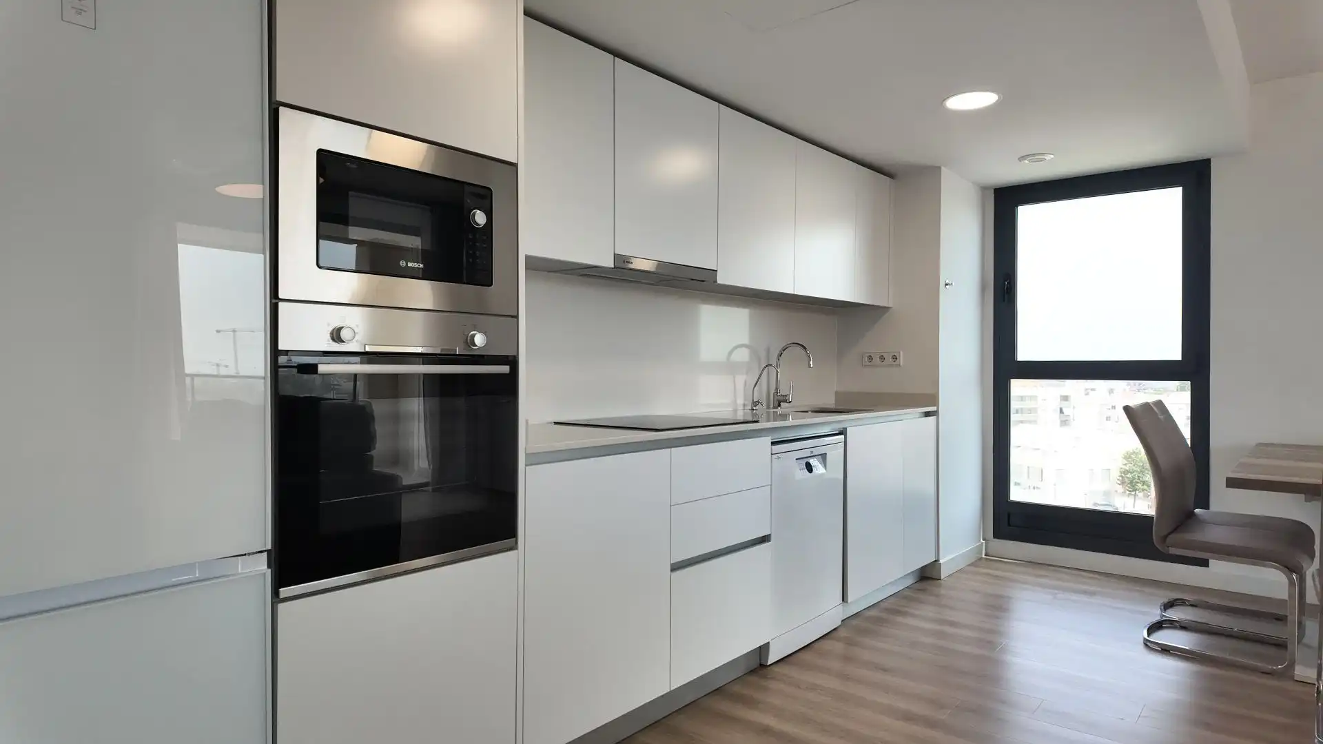 Flat for rent in Ciutat de les Ciències i de les Arts - Justicia