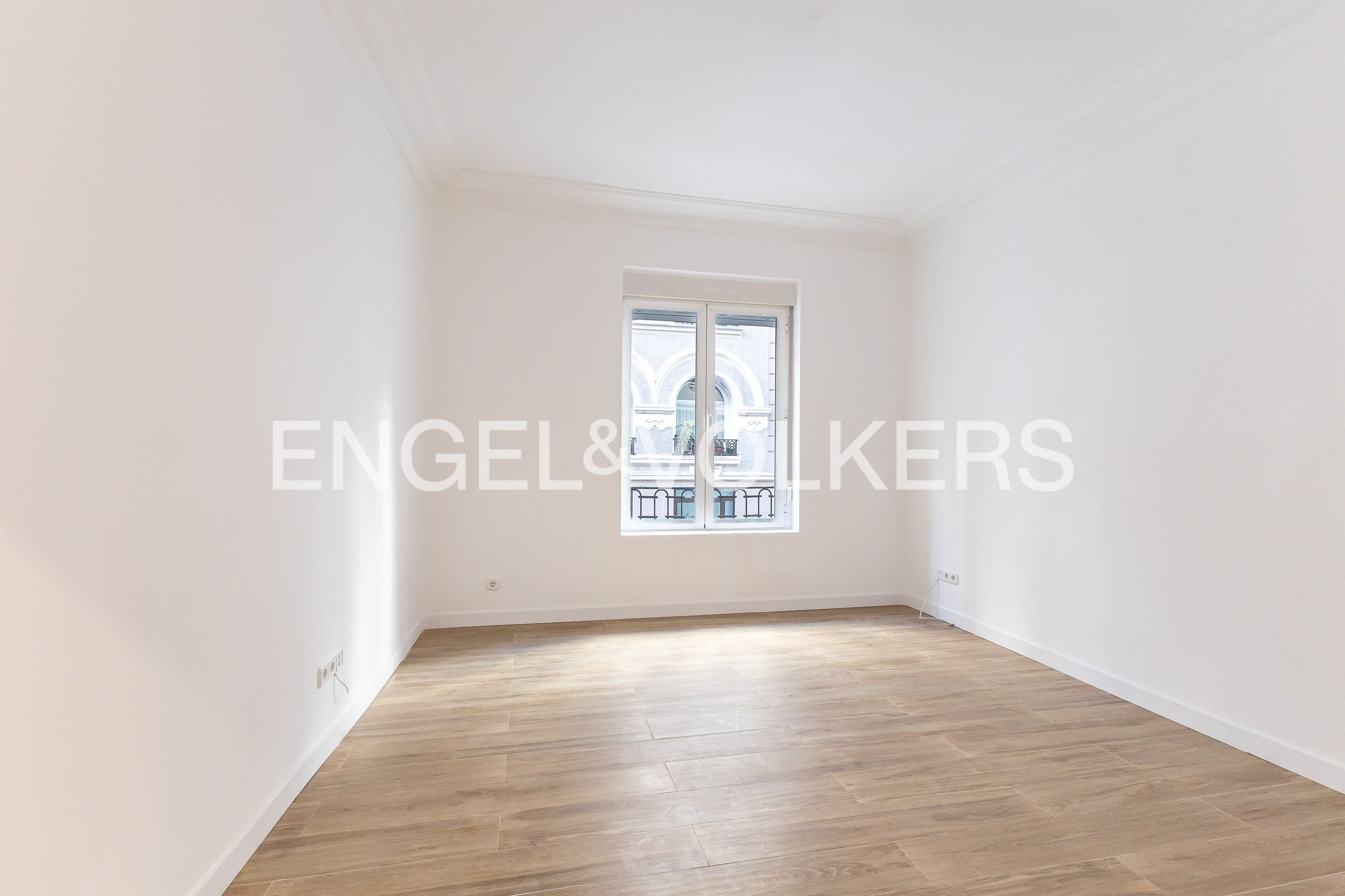 Exterior view of Flat for rent in  Madrid Capital  with Air Conditioner and Heating