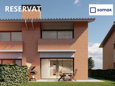 Haus mit Balkon zum Verkauf in Torelló